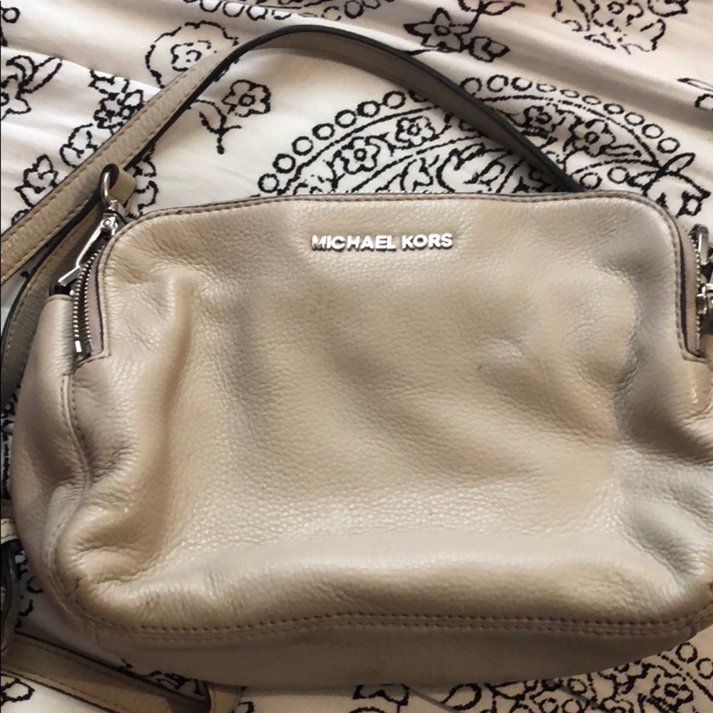 Michael kors double-zip crossbody